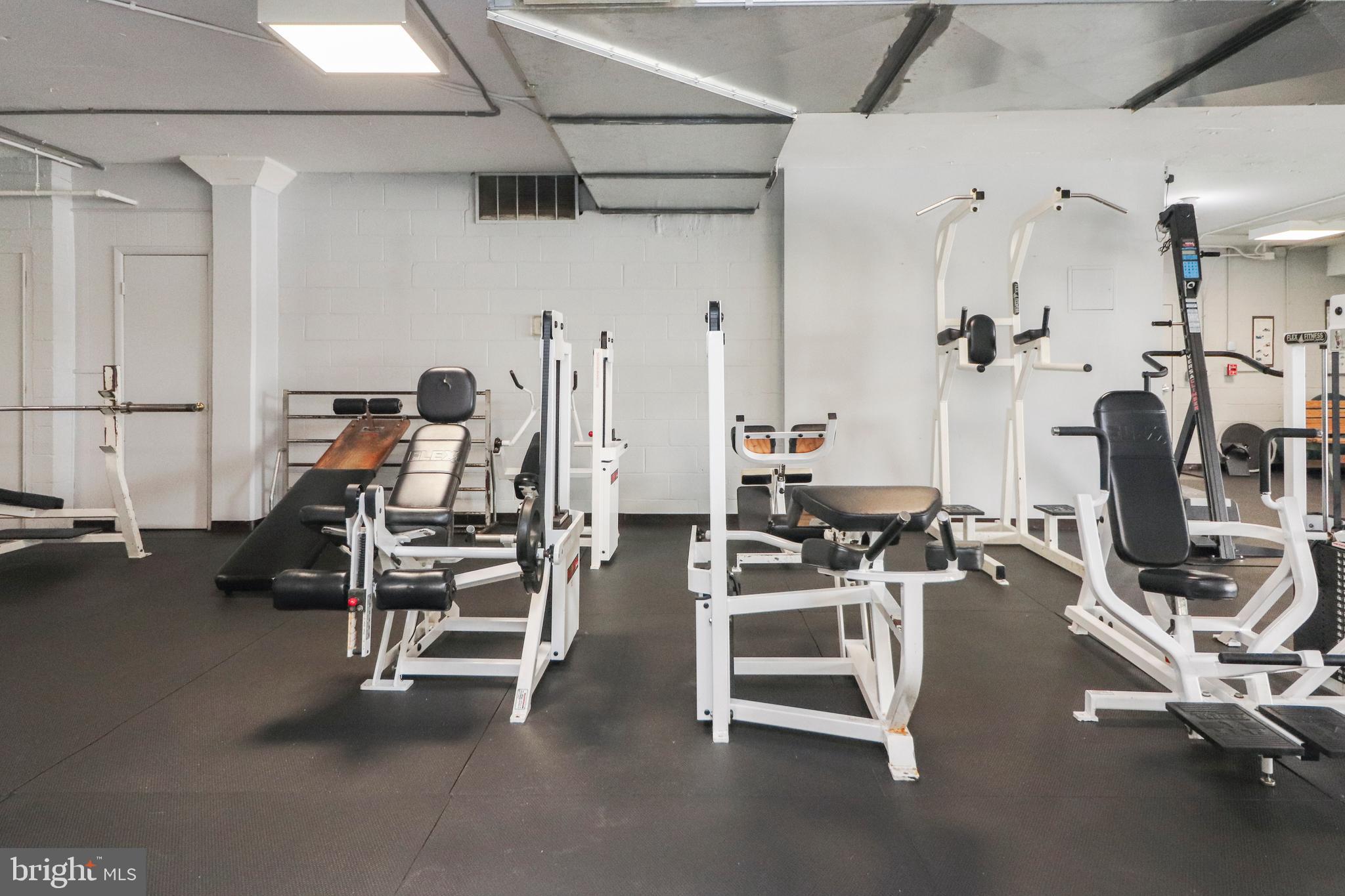 THE CARLTON - Residential