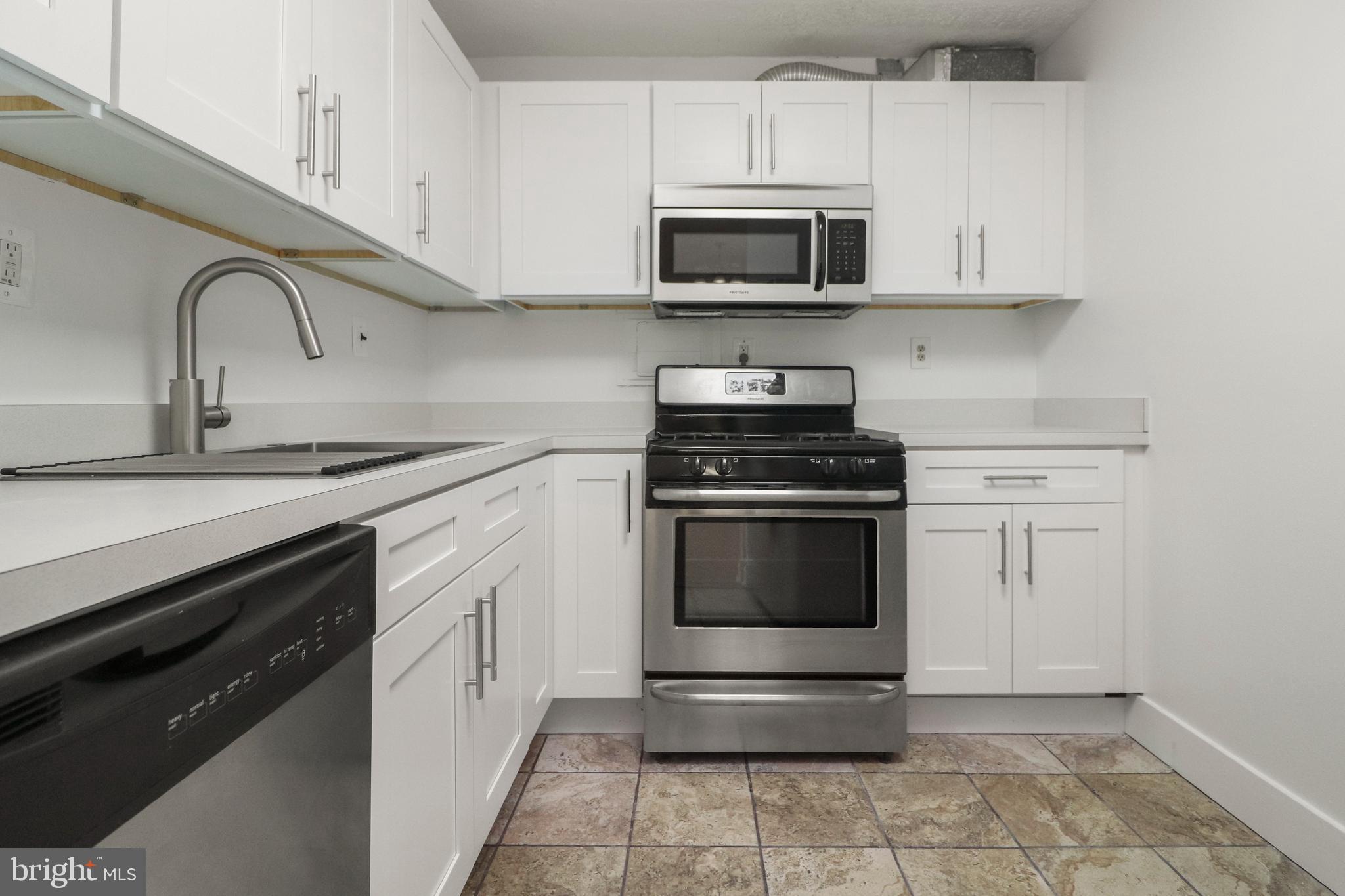 THE CARLTON - Residential