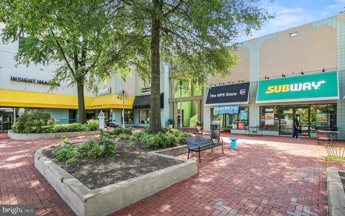 THE CARLTON - Residential