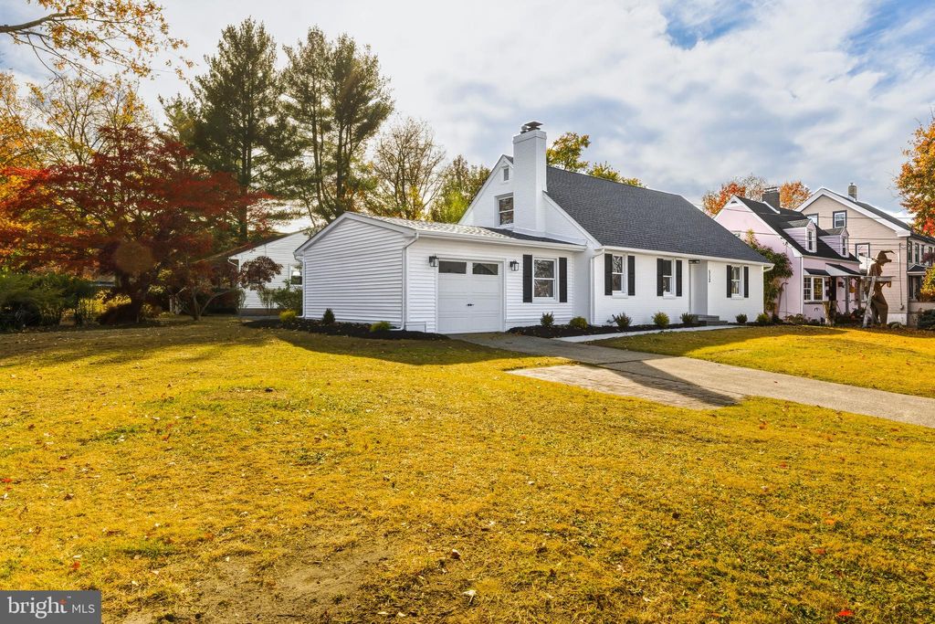 Photo of 512 Tatem Avenue, COLLINGSWOOD, NJ 08108 (MLS # NJCD2105536)