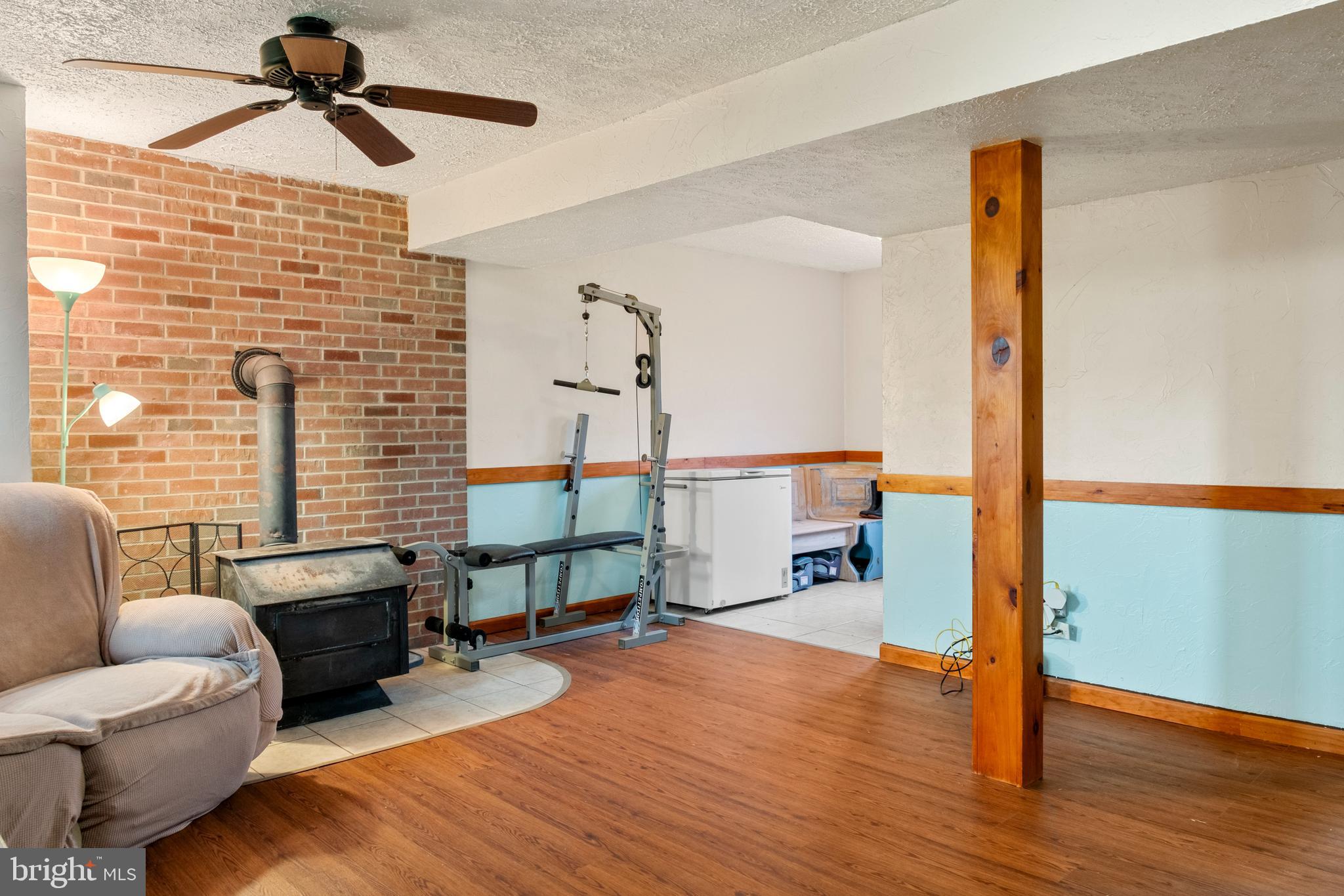 SUNRISE SUMMIT - Residential