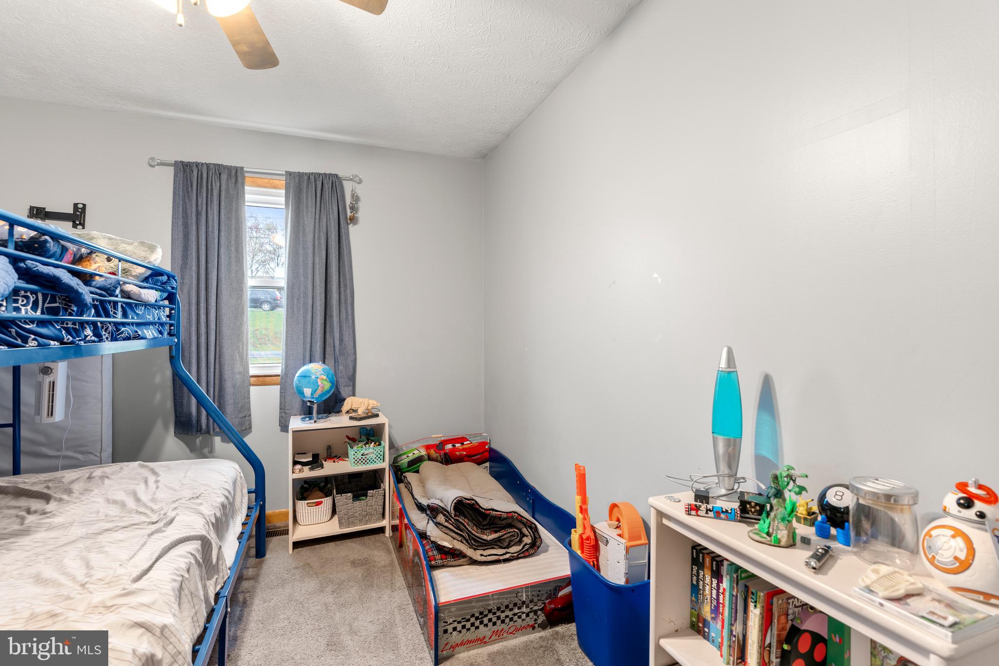 SUNRISE SUMMIT - Residential