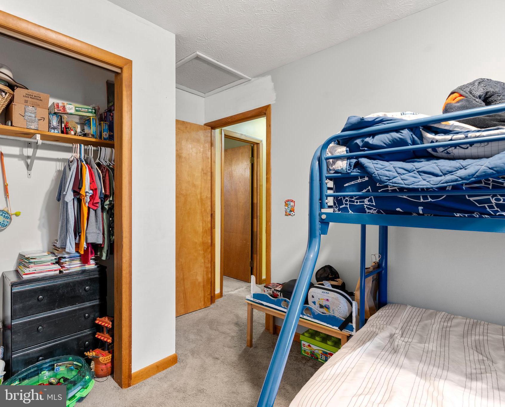 SUNRISE SUMMIT - Residential