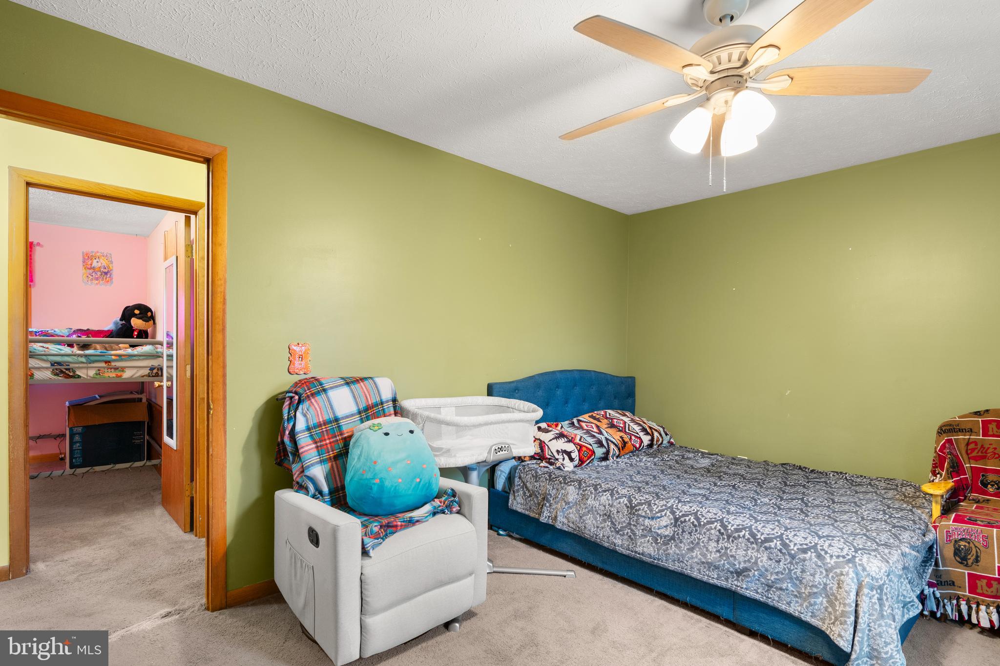 SUNRISE SUMMIT - Residential