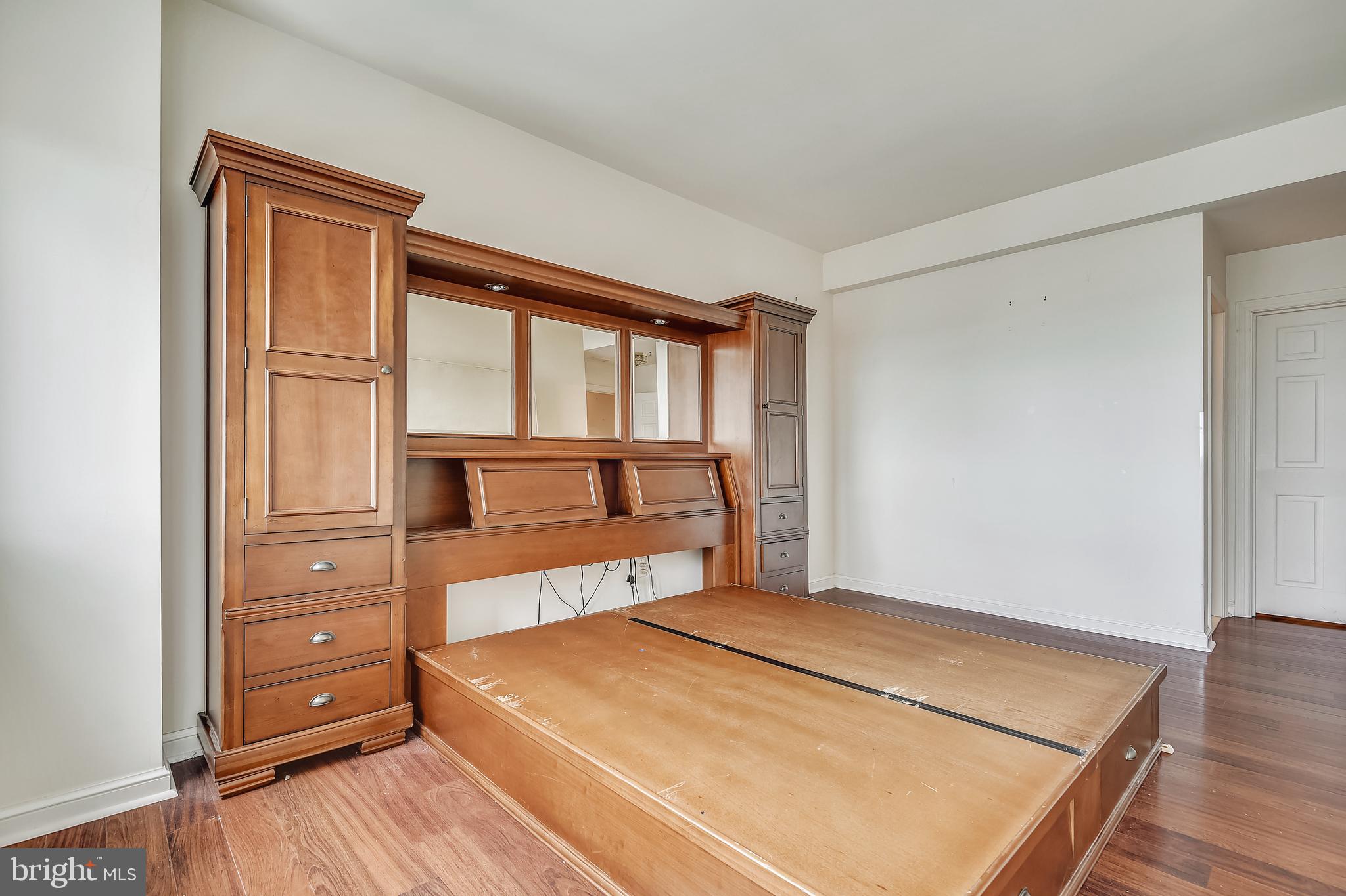 INNER HARBOR - Residential Lease