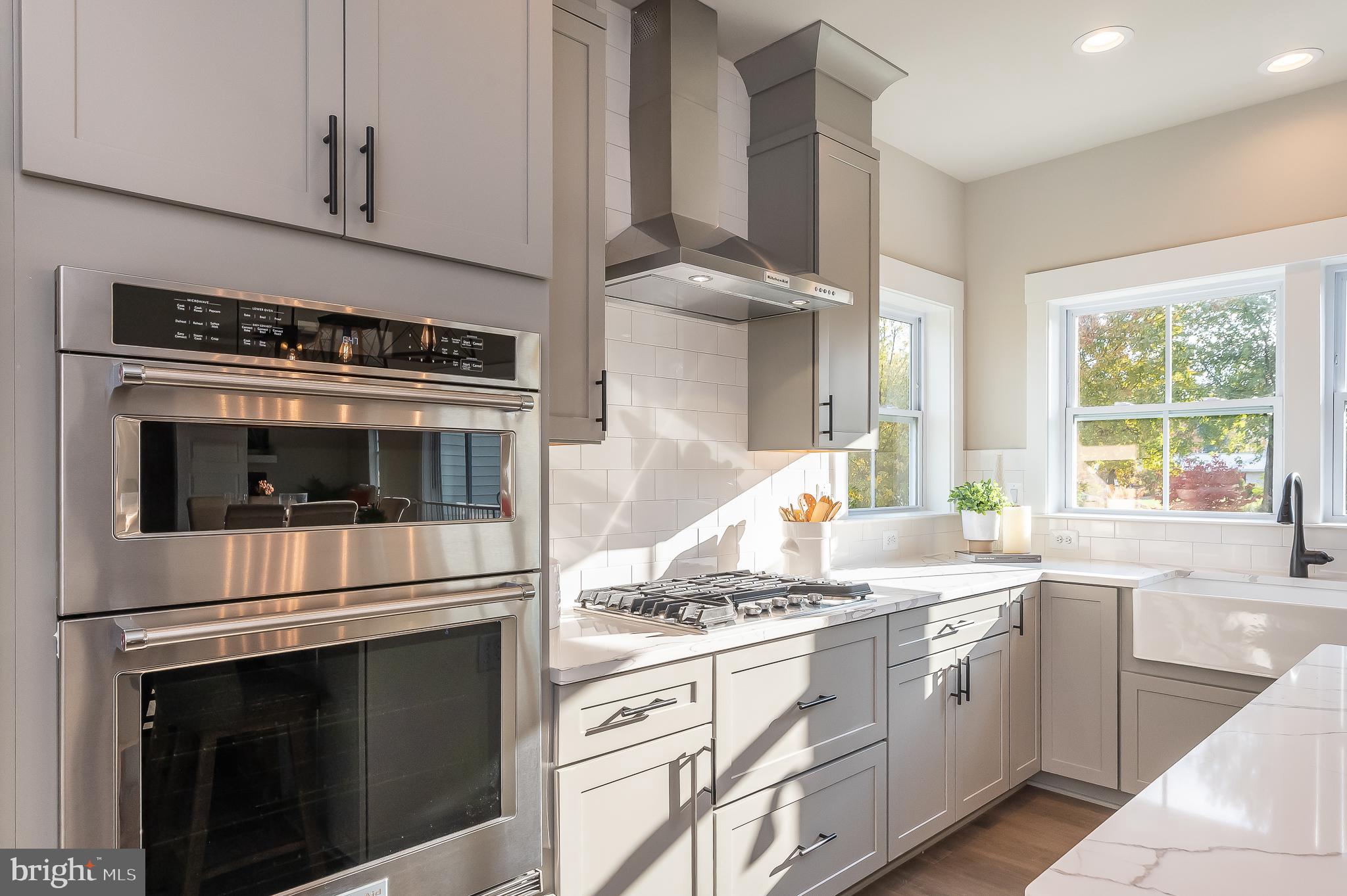 JARRETTSVILLE - Residential