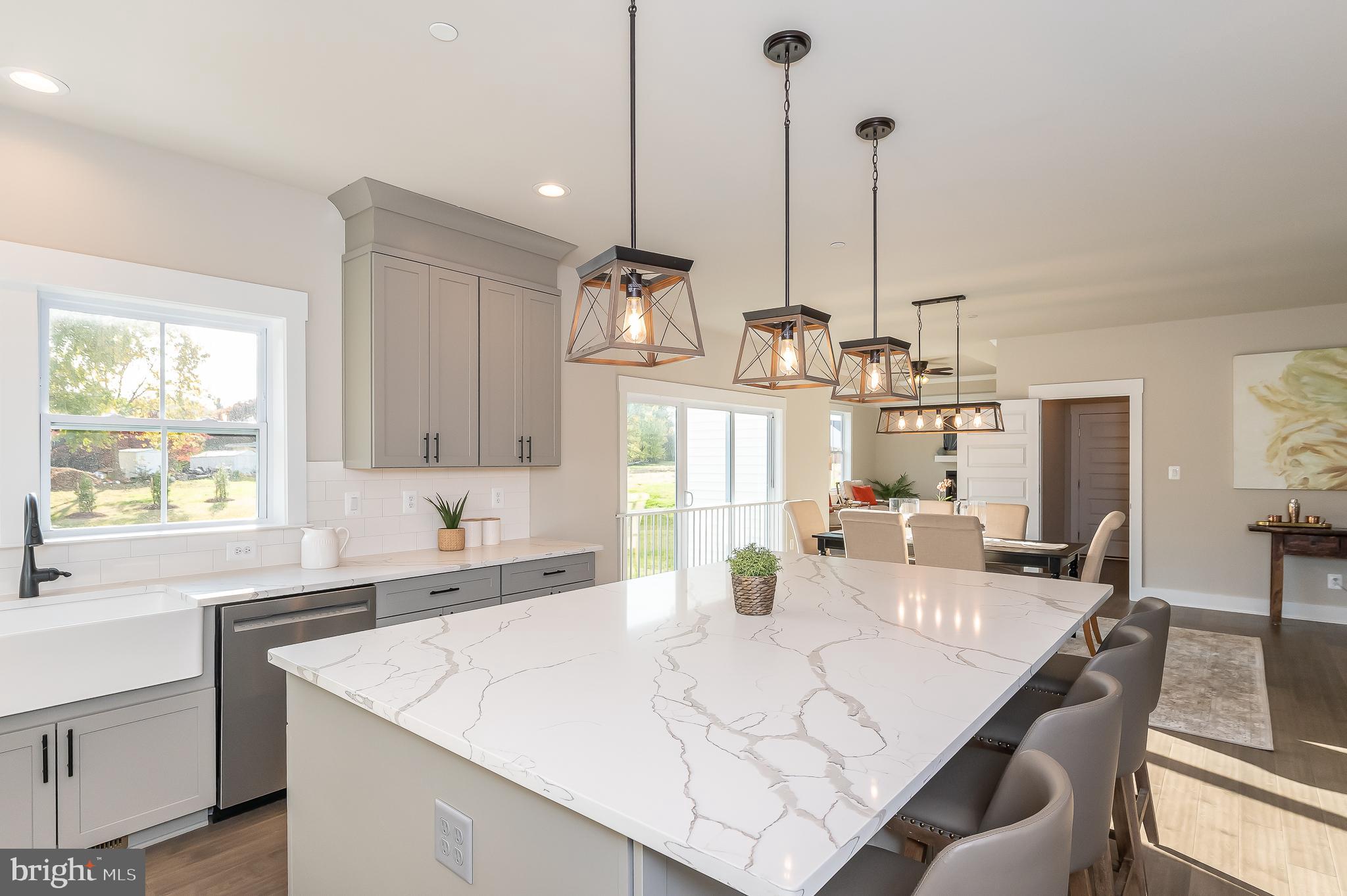 JARRETTSVILLE - Residential