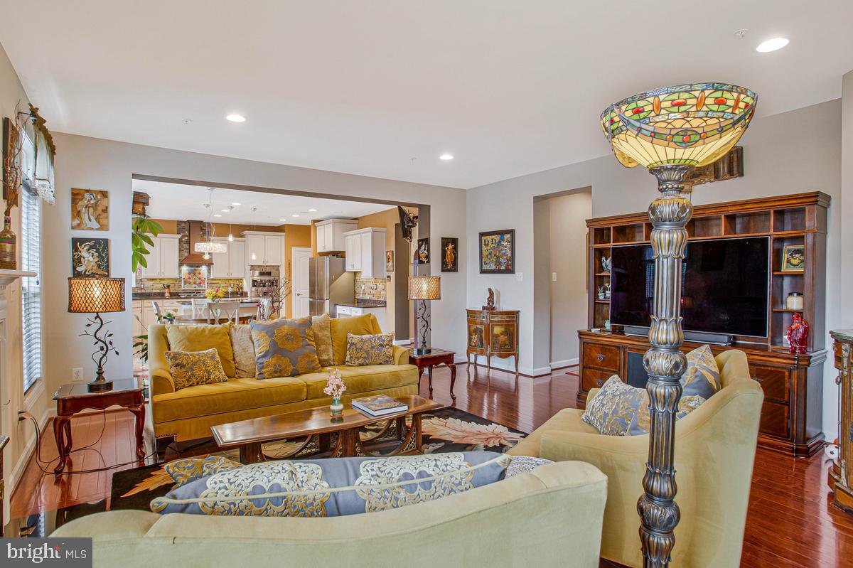 BALMORAL - Residential