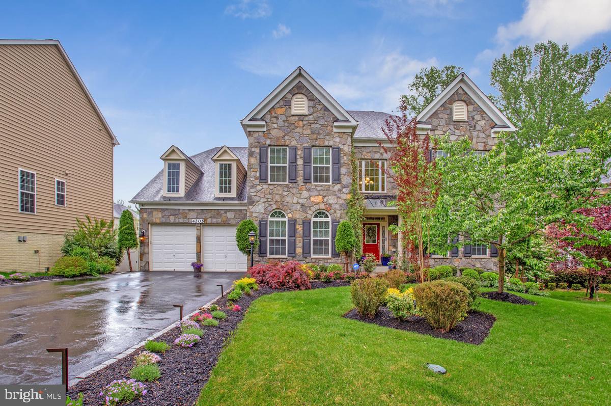 BALMORAL - Residential