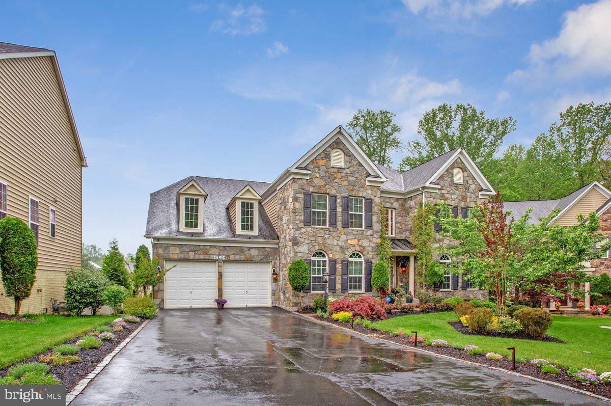 BALMORAL - Residential