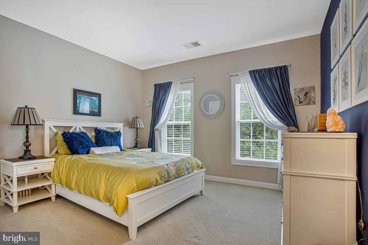 BALMORAL - Residential