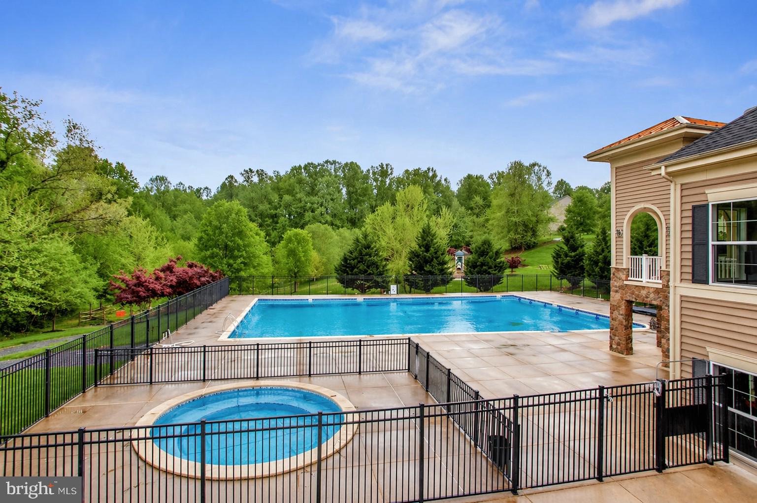 BALMORAL - Residential