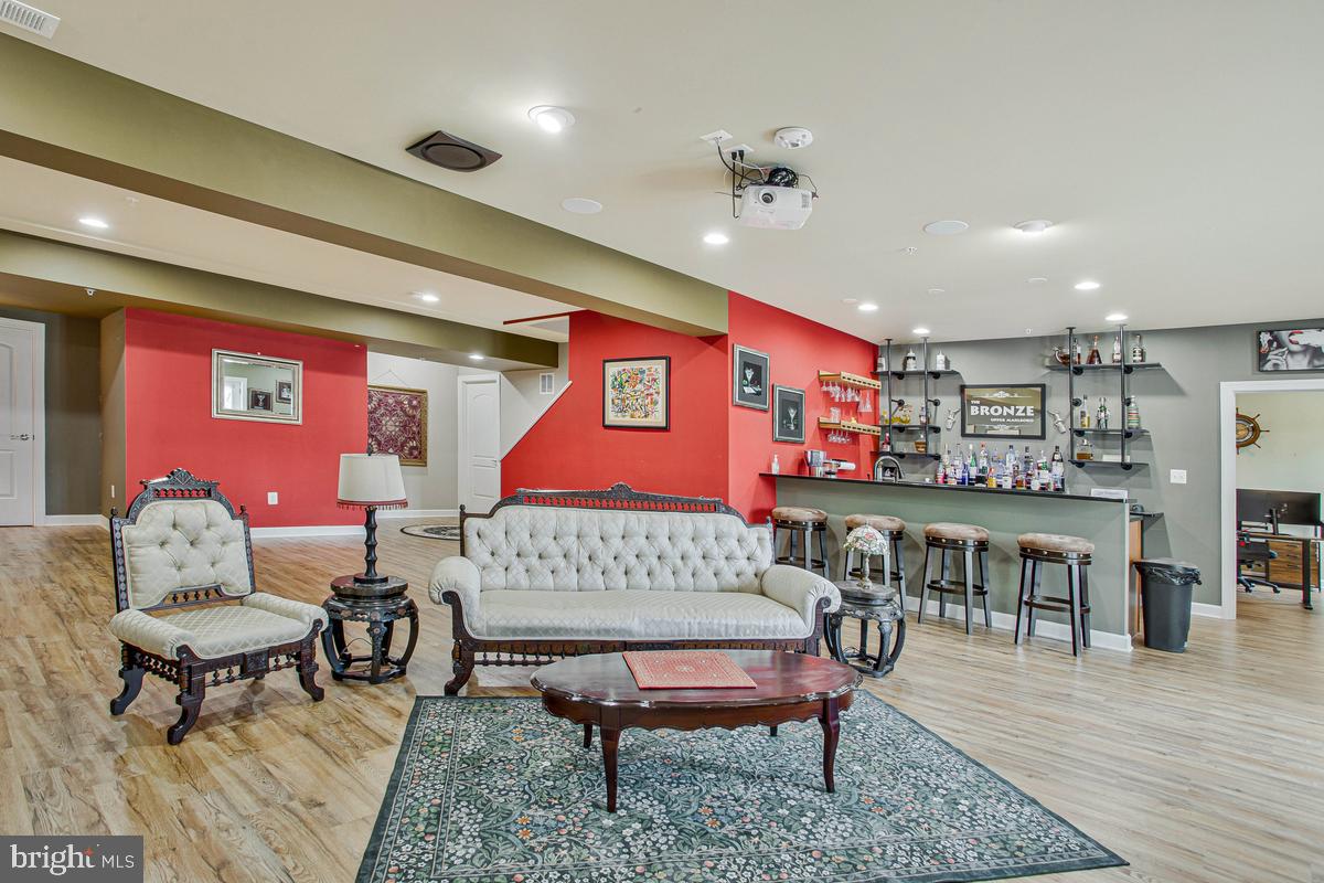 BALMORAL - Residential