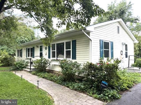 Photo of 217 Edmore Road, CHESTERTOWN, MD 21620 (MLS # MDQA2018386)