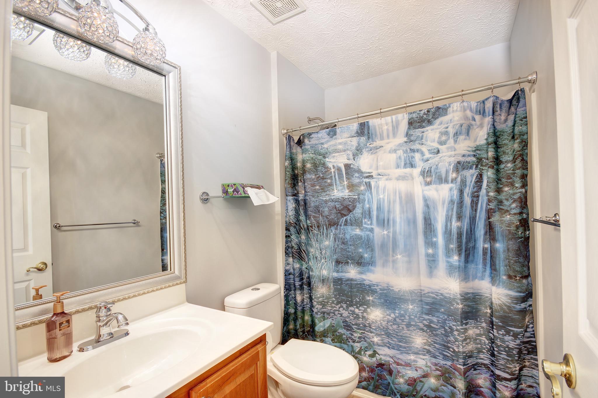 WOOD CREEK GOLF COMM - Residential