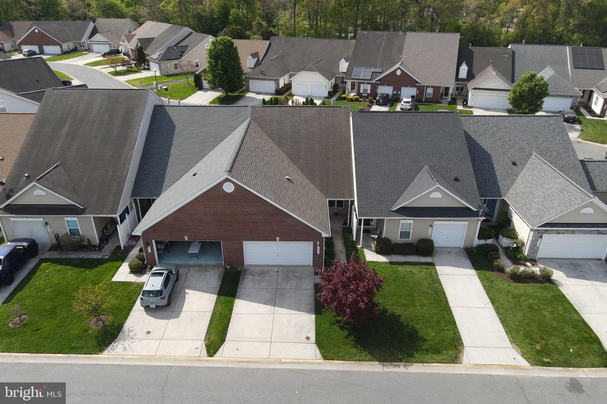 WOOD CREEK GOLF COMM - Residential