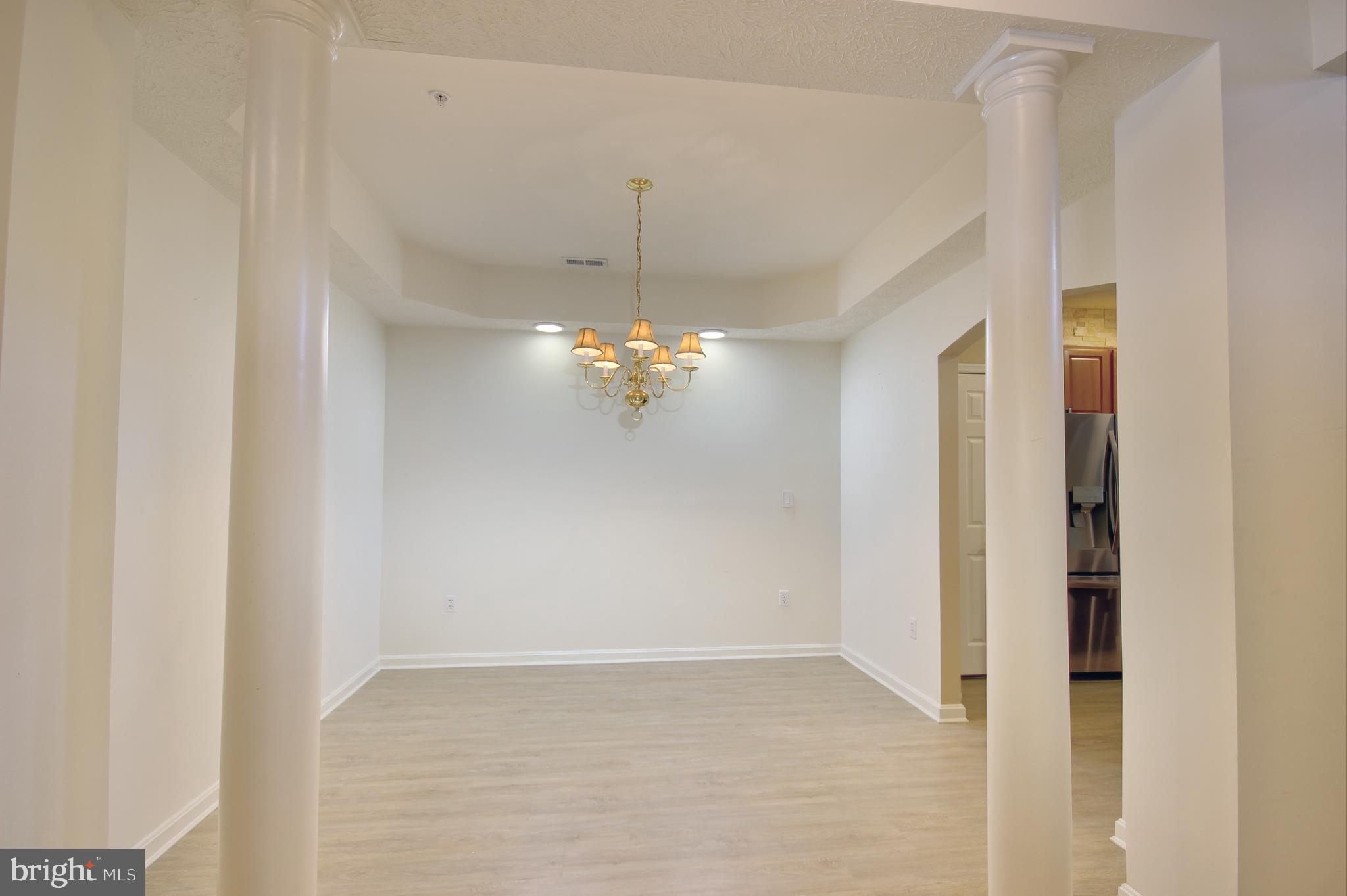 WOOD CREEK GOLF COMM - Residential