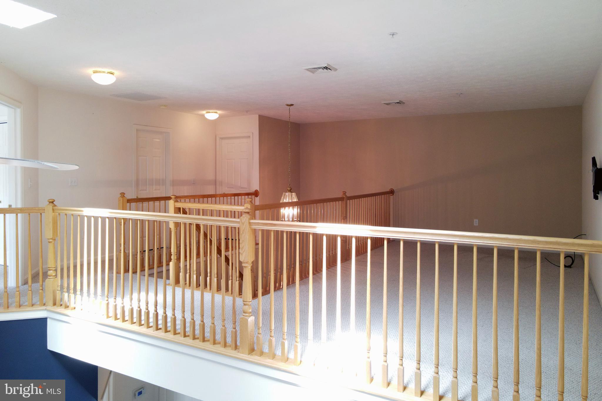 WOOD CREEK GOLF COMM - Residential