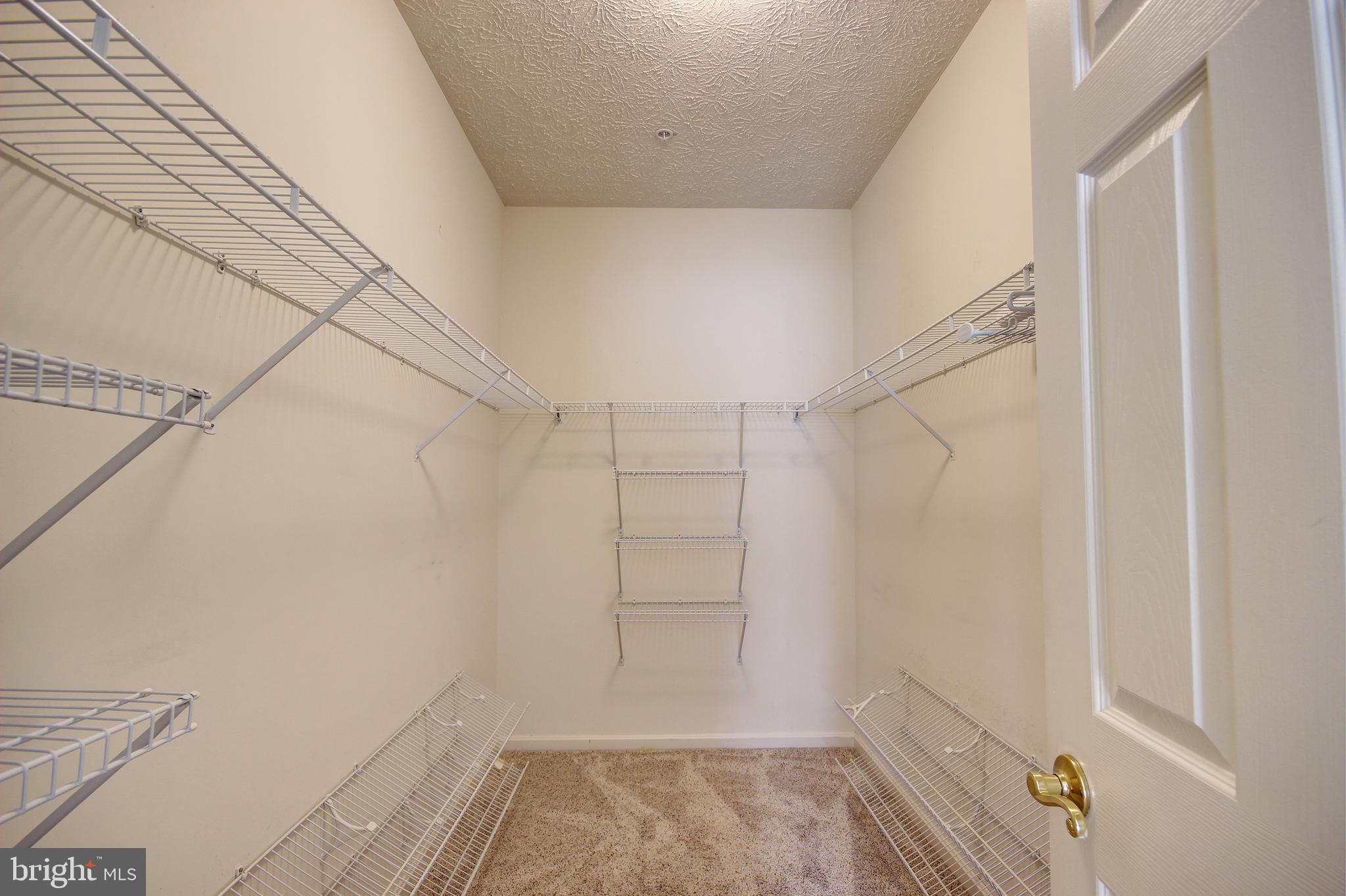 WOOD CREEK GOLF COMM - Residential