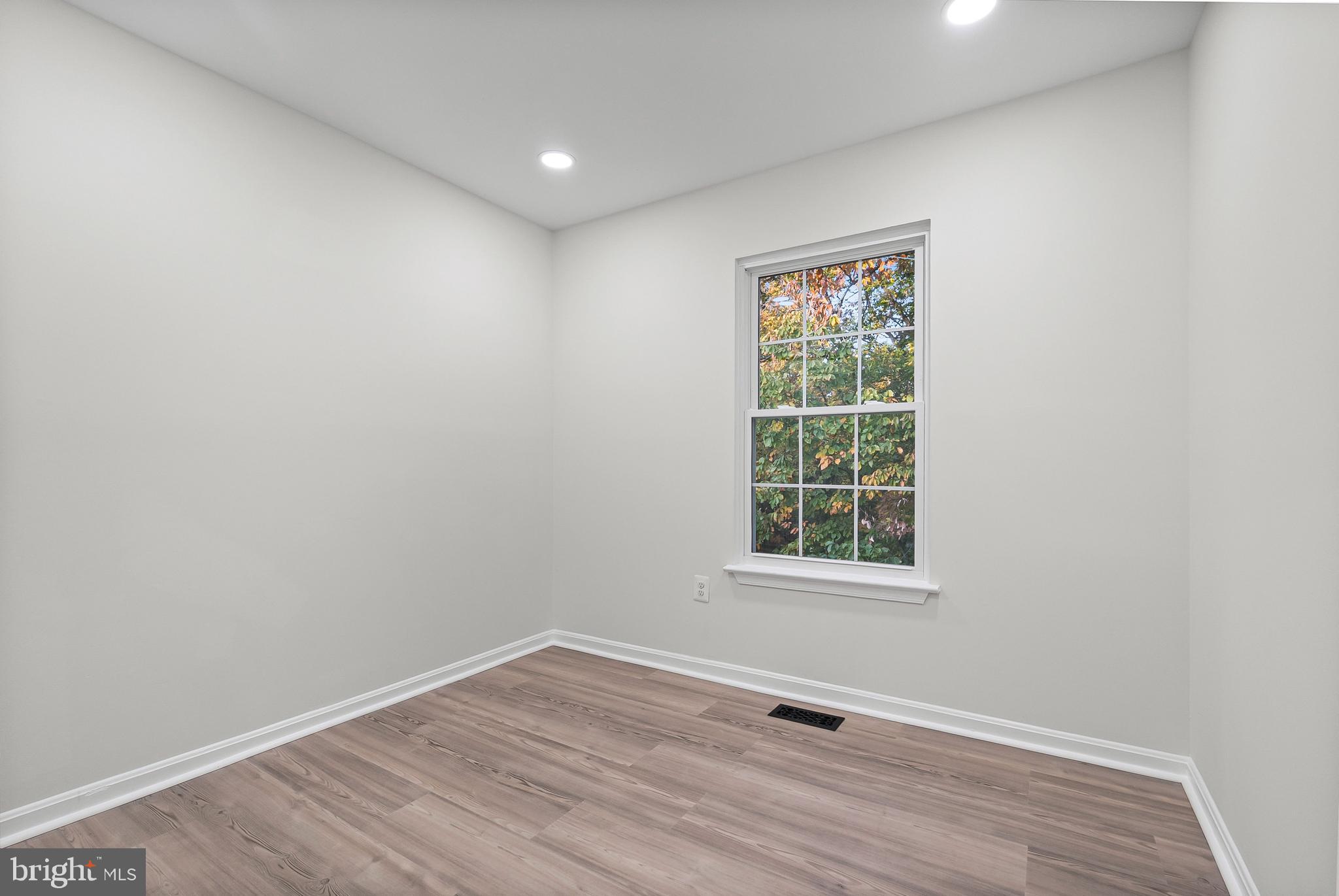 SILVER HILL HEIGHTS - Residential