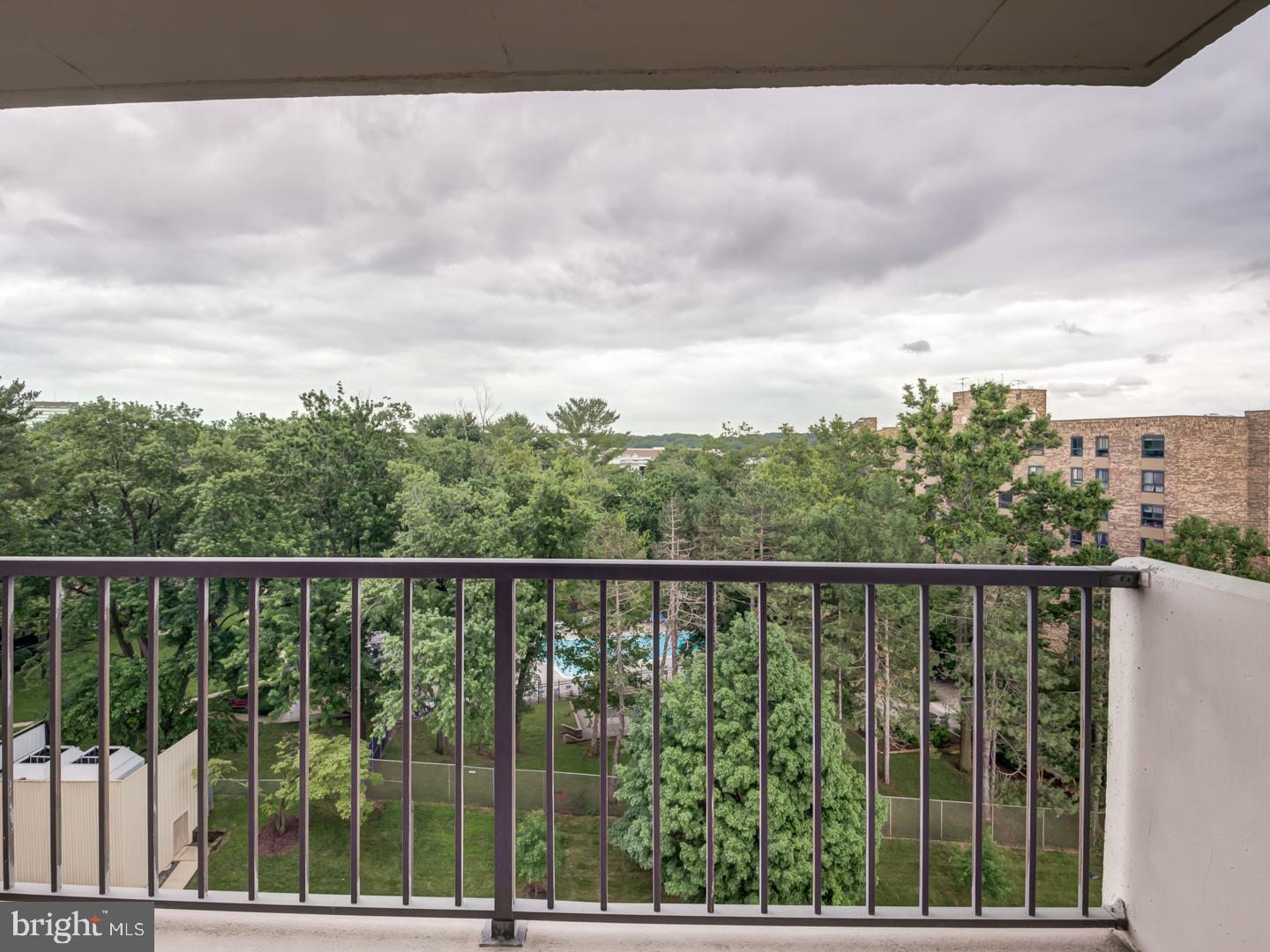 WESTLAKE TERRACE - Residential