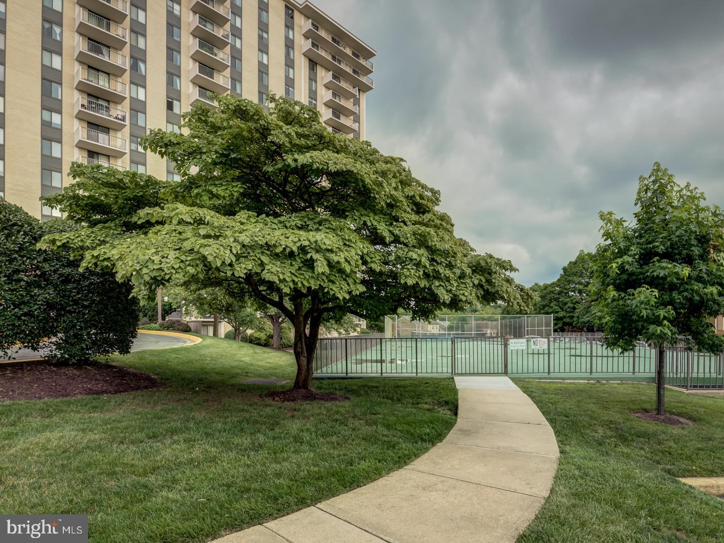 WESTLAKE TERRACE - Residential