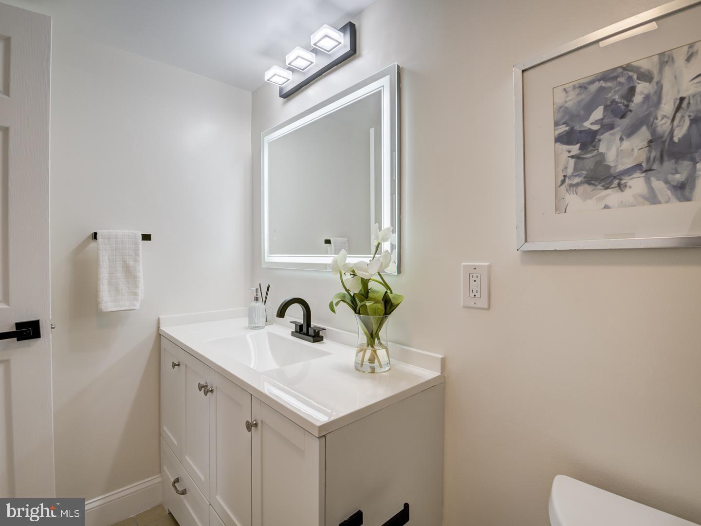 WESTLAKE TERRACE - Residential