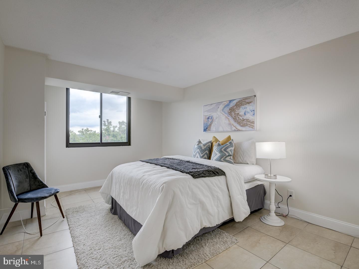 WESTLAKE TERRACE - Residential