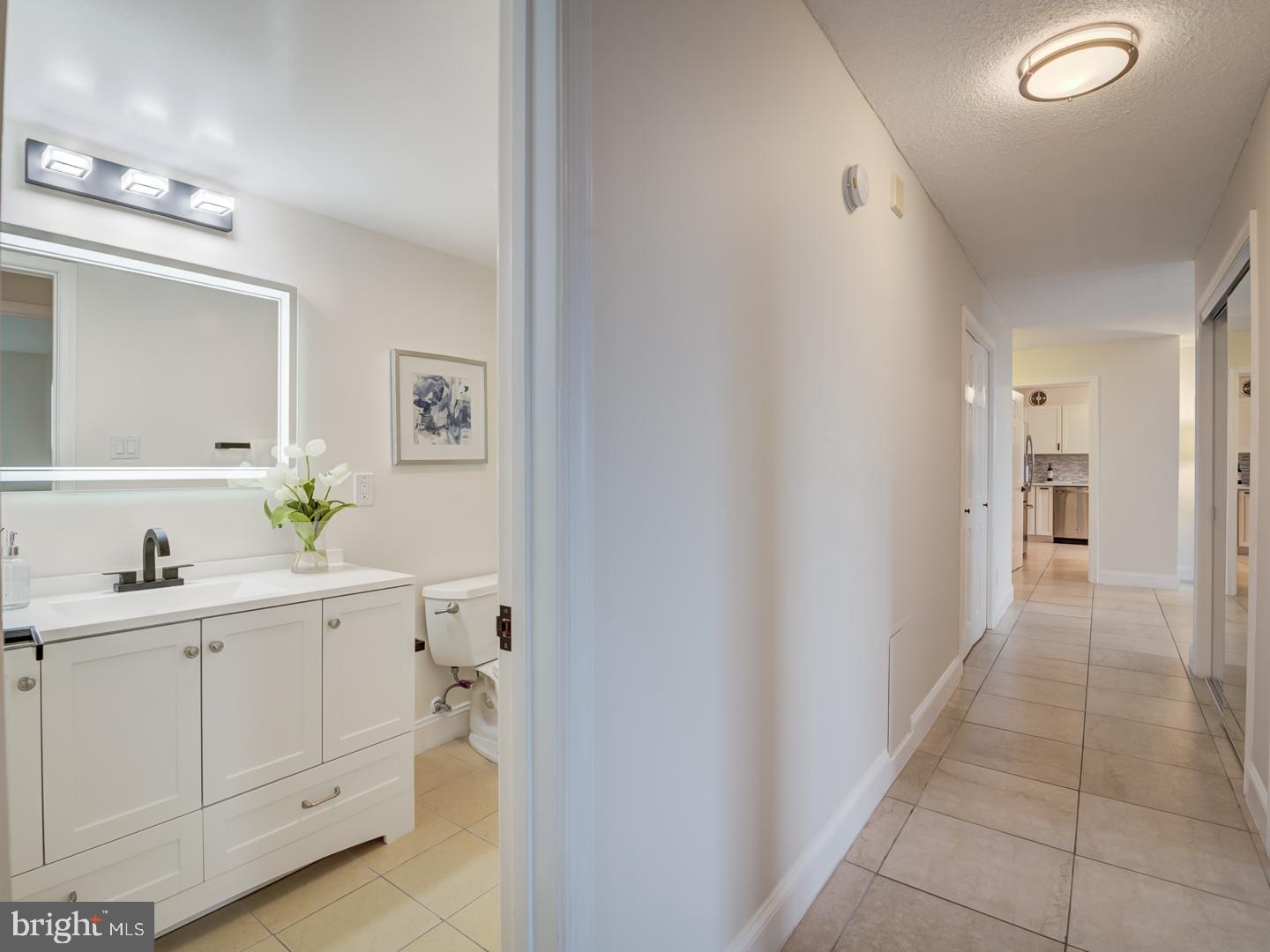 WESTLAKE TERRACE - Residential