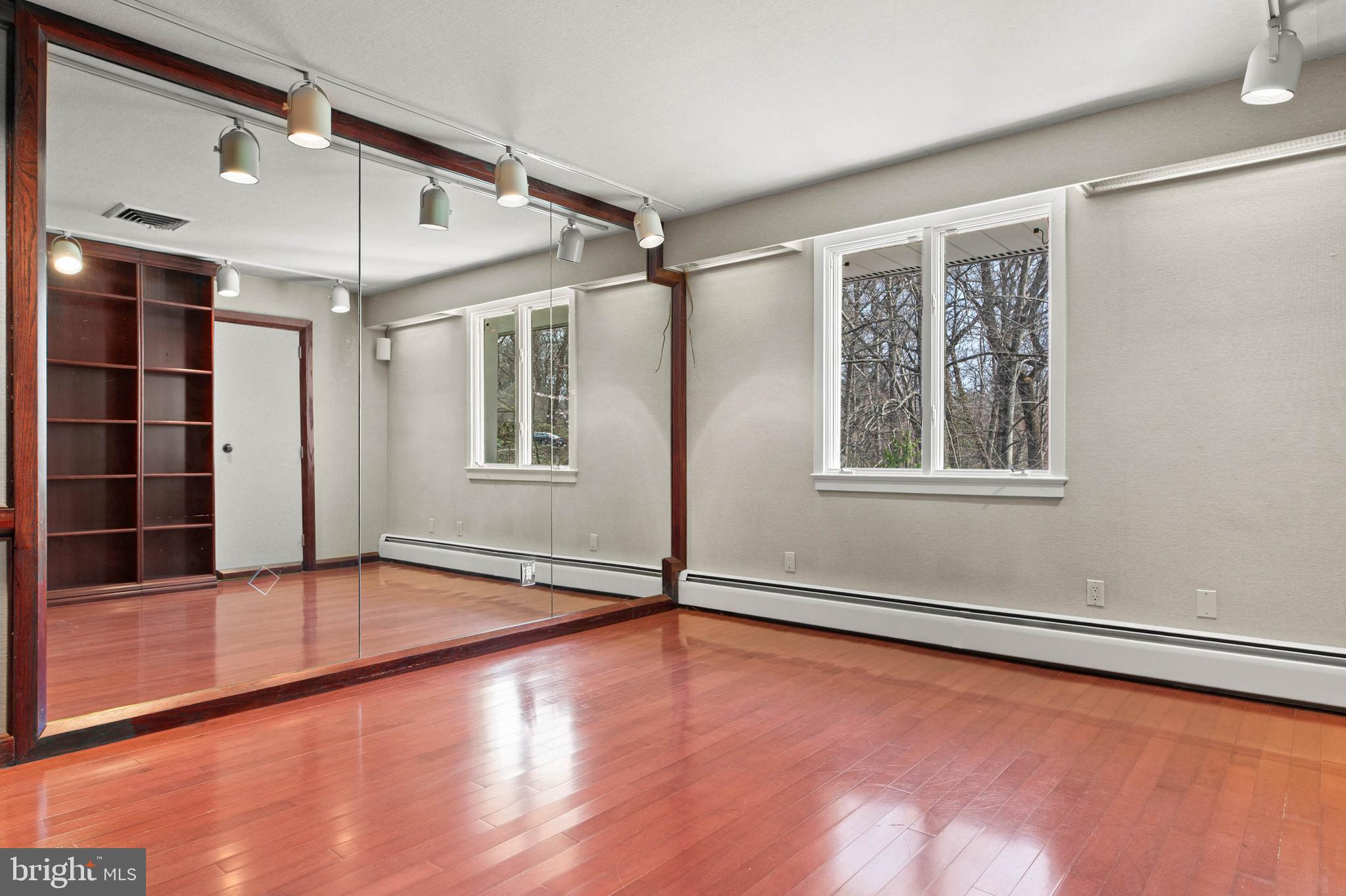 PENN VALLEY - Residential