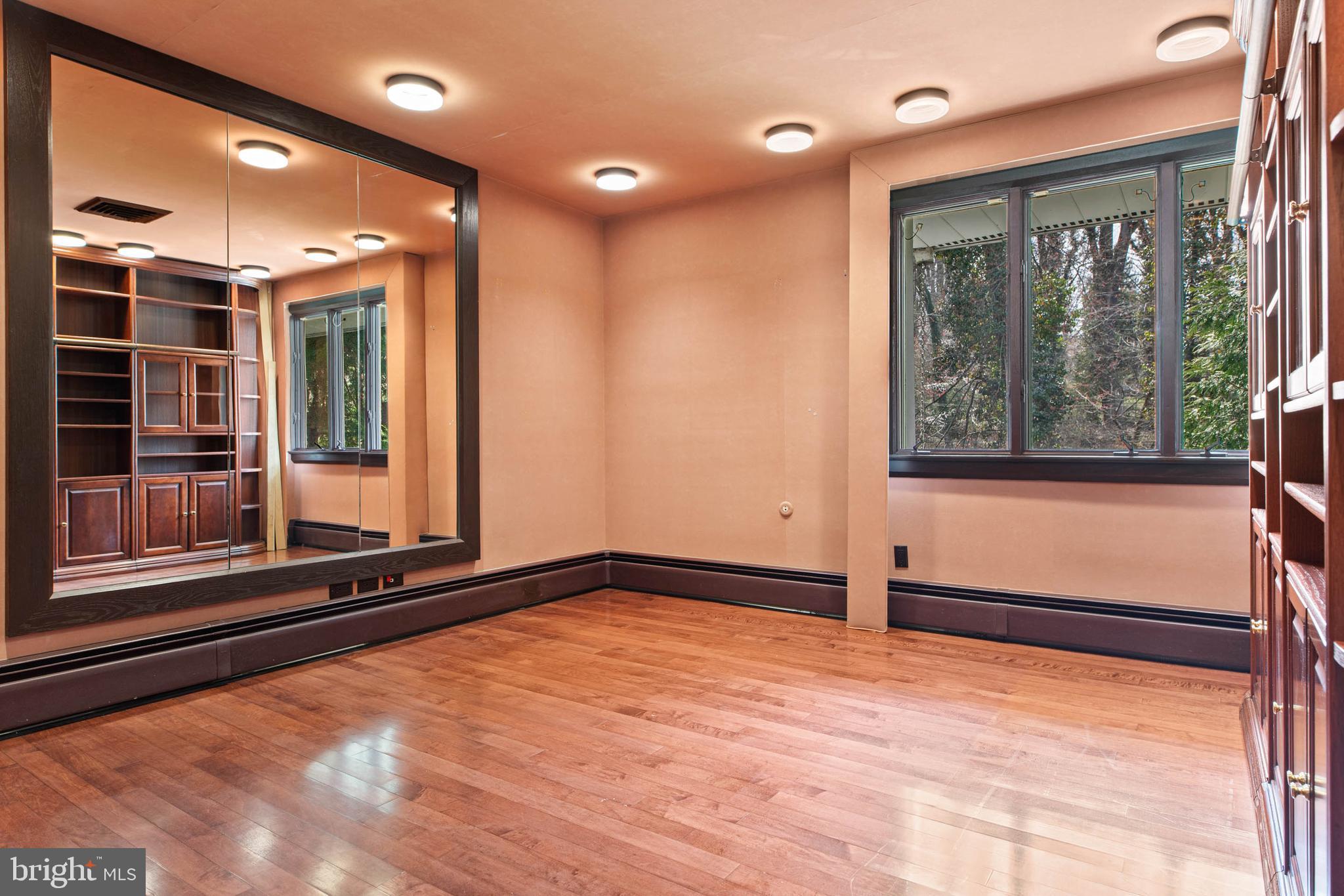 PENN VALLEY - Residential