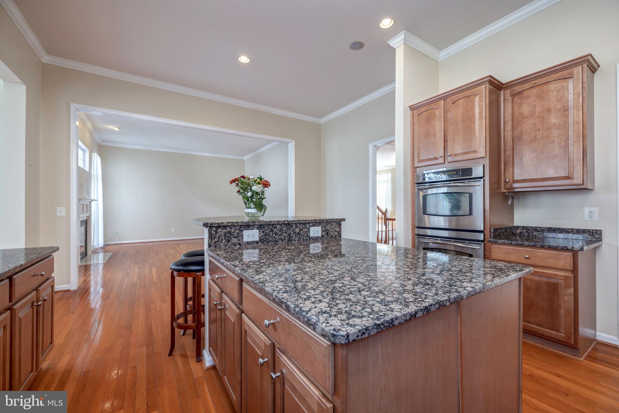 WINDSOR KNOLL - Residential Lease