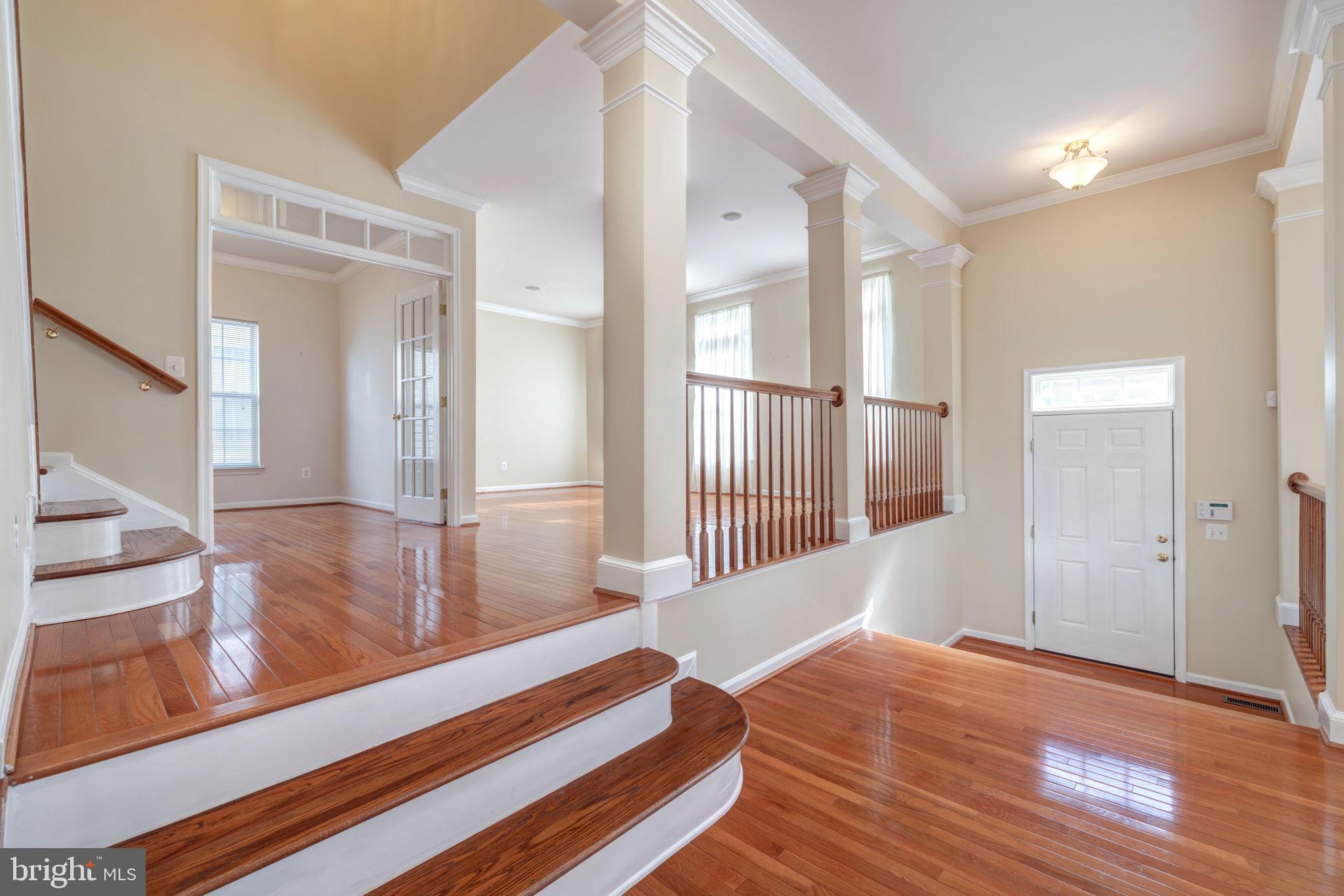 WINDSOR KNOLL - Residential Lease