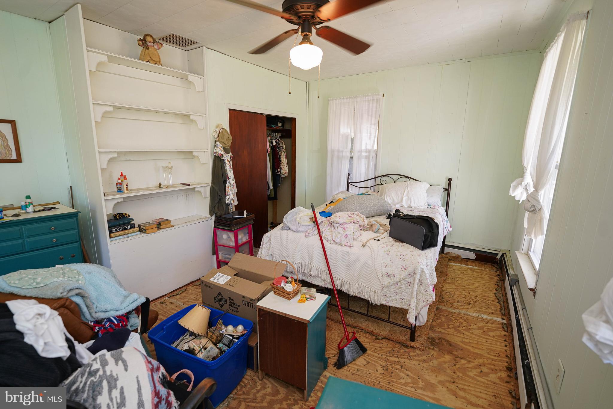 DEAL ISLAND SHORES - Residential