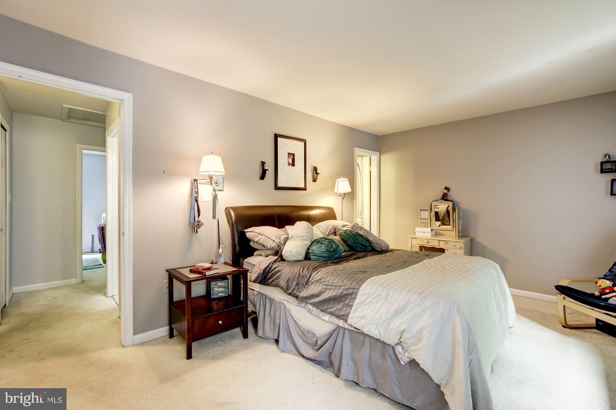 SHANNON STATION - Residential