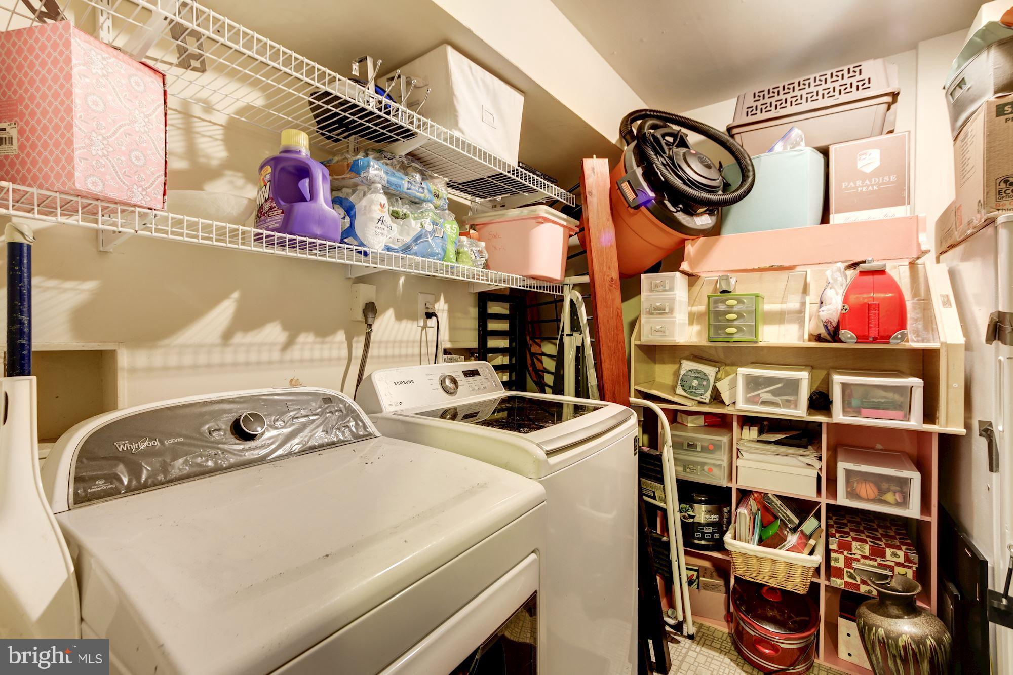 SHANNON STATION - Residential