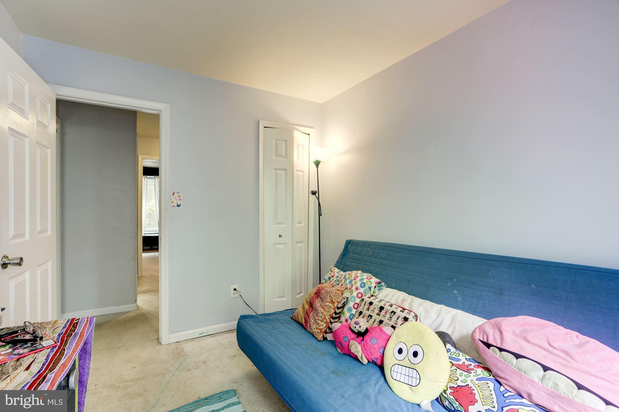 SHANNON STATION - Residential