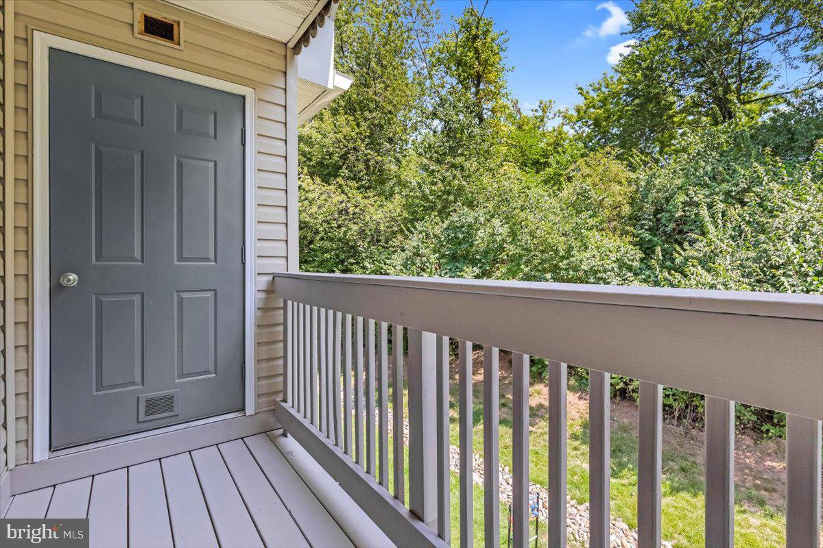 CHESTERVIEW - Residential Lease