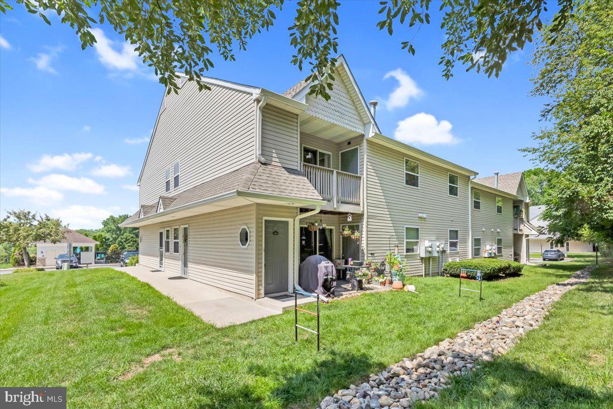 CHESTERVIEW - Residential Lease