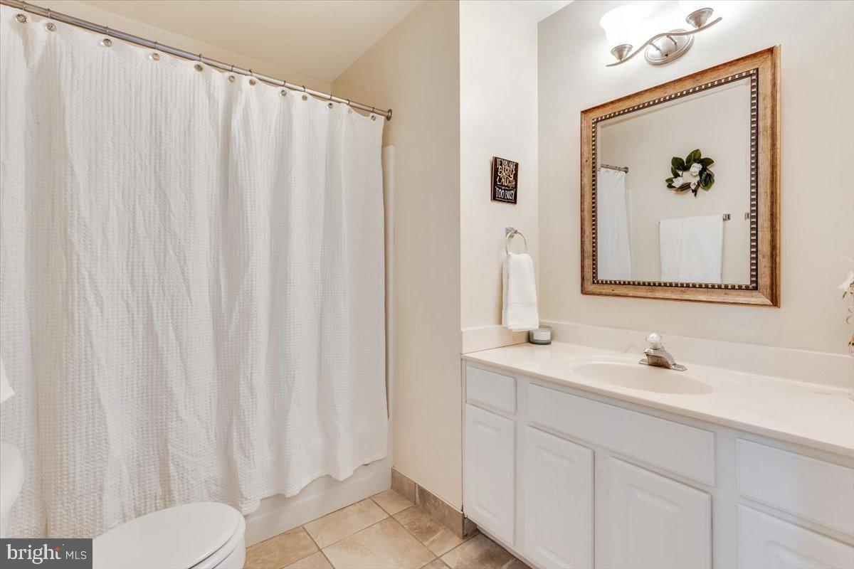 CHESTERVIEW - Residential Lease