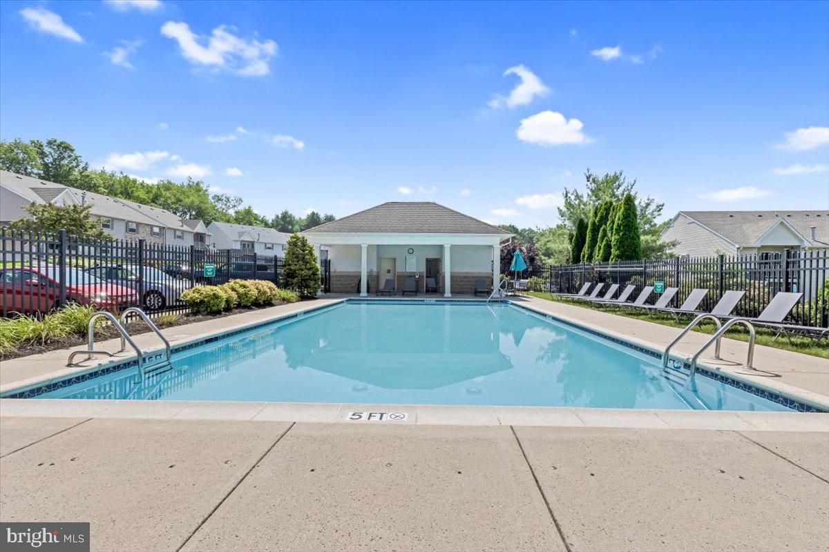 CHESTERVIEW - Residential Lease