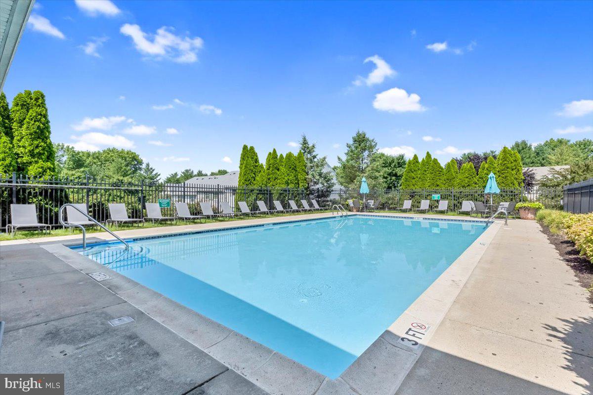 CHESTERVIEW - Residential Lease