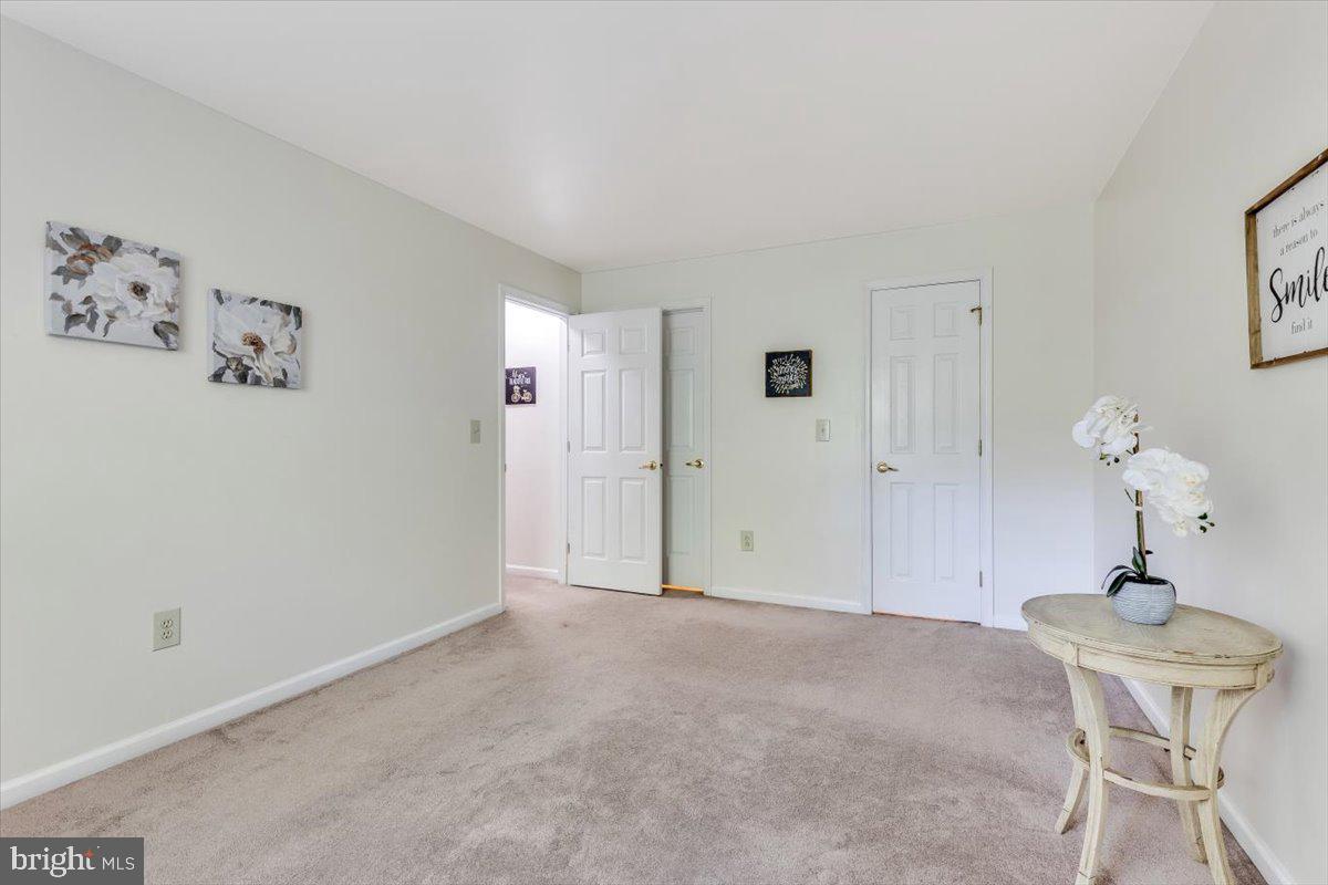 CHESTERVIEW - Residential Lease
