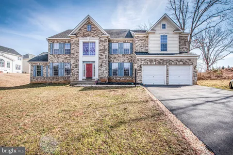 6007 Wishing Rock Way, Haymarket, VA MLS: VAPW2090442