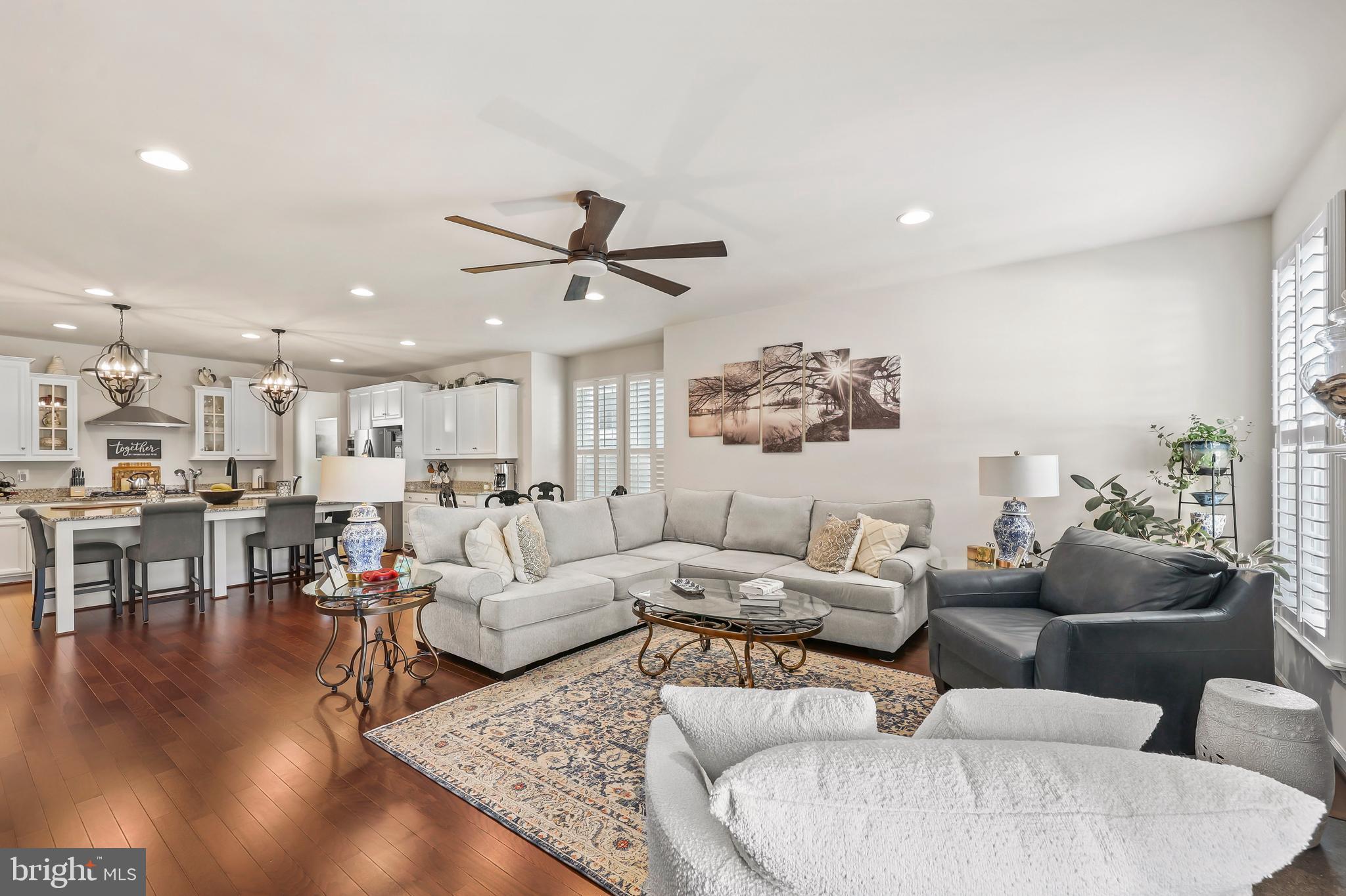 312 PETUNIA WAY