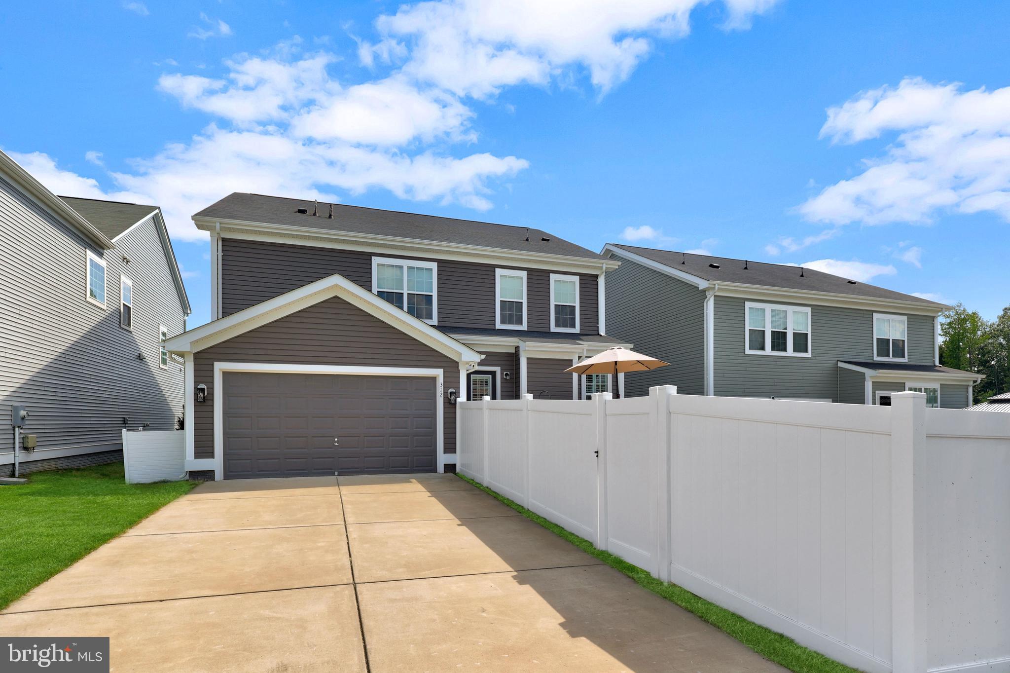 312 PETUNIA WAY