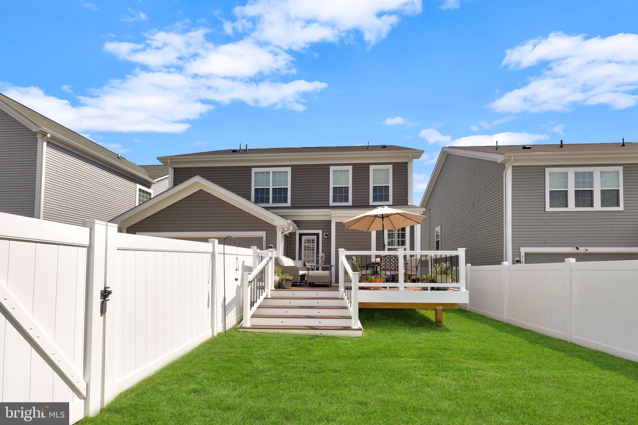 312 PETUNIA WAY