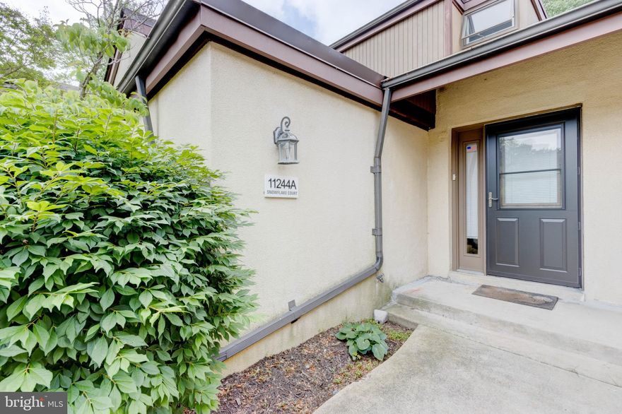 Welcome, home! Rarely available 3 bed, 2 full bath townhome in desired Clarys Forest. The largest offering for a home in this community. Open concept first level, with a living room, dining room, and kitchen. The first-floor primary bedroom is a huge plus, with vaulted ceilings, a walk-in closet, and an attached full bathroom. Luxury vinly plank flooring, recessed lighting, and Anderson replacement window. Double sliding doors, one from the living room, and the other from the kitchen, lead out to your private courtyard. The kitchen has SS appliances, granite countertops, and a private laundry area with full-size washer/dryer. Upstairs you'll find two perfectly sized bedrooms and a full bath. Energy efficient Trane HVAC unit was installed in 2015 and the pellet stove in the dining room assists with those cold winters. Excellent location, close to all major roadways, shopping, and school. Schedule your appointment NOW!