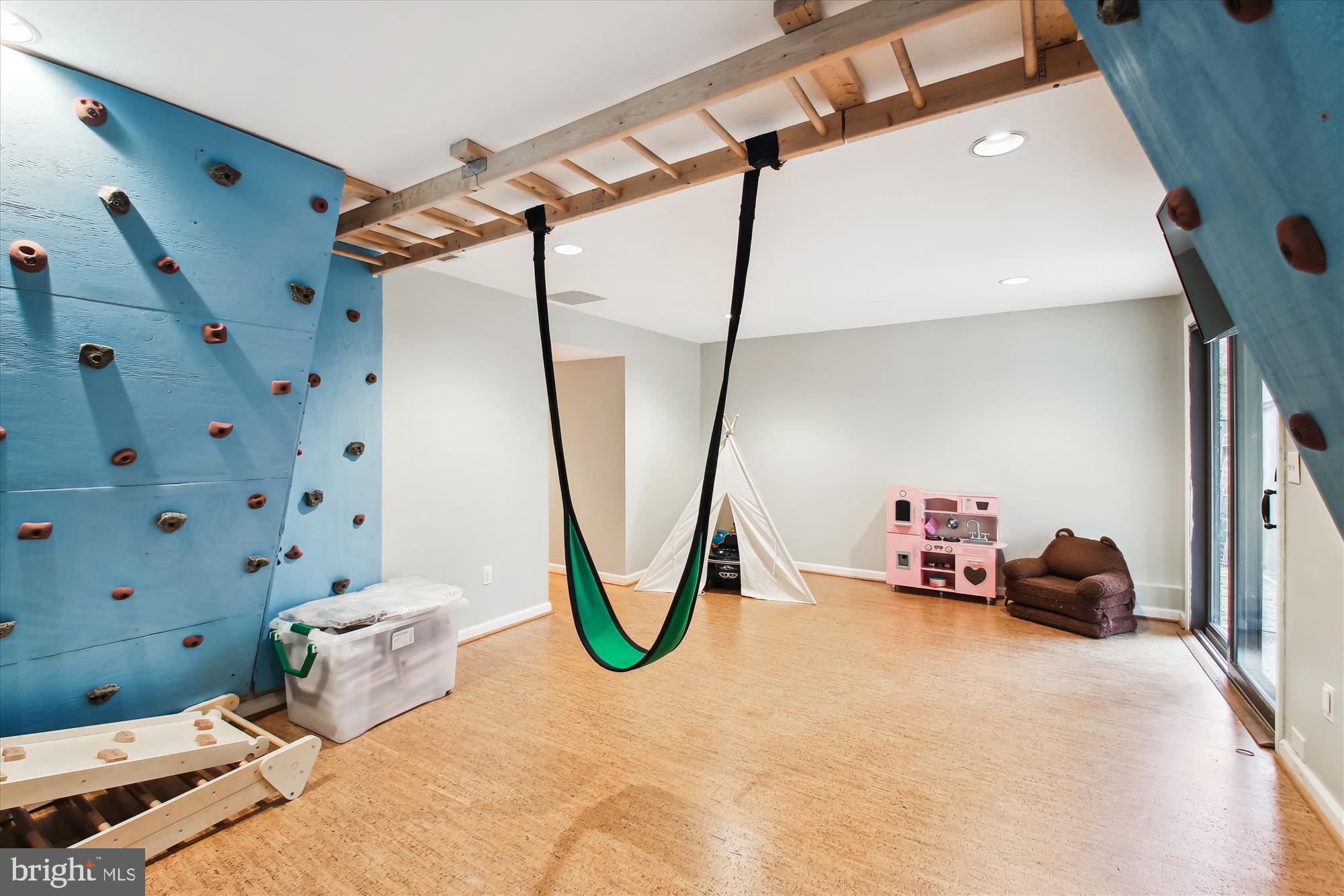 WALNUT RIDGE - Residential