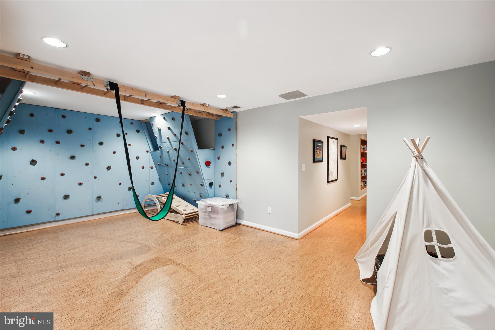 WALNUT RIDGE - Residential